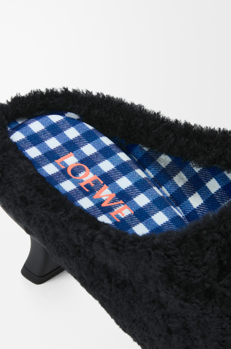 LOEWE Mules Dive en peau lainée Noir