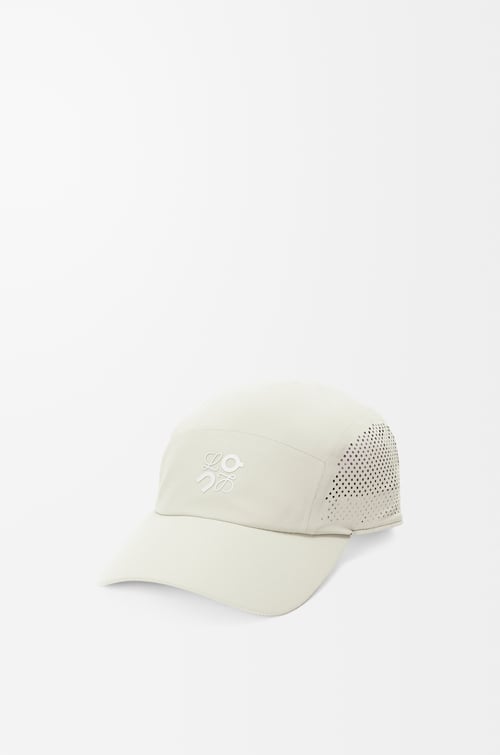 LOEWE Cap in technical shell Ivory