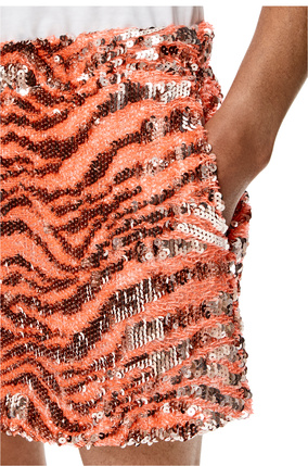 LOEWE Pantalón corto de algodón con lentejuelas bordadas Coral plp_rd