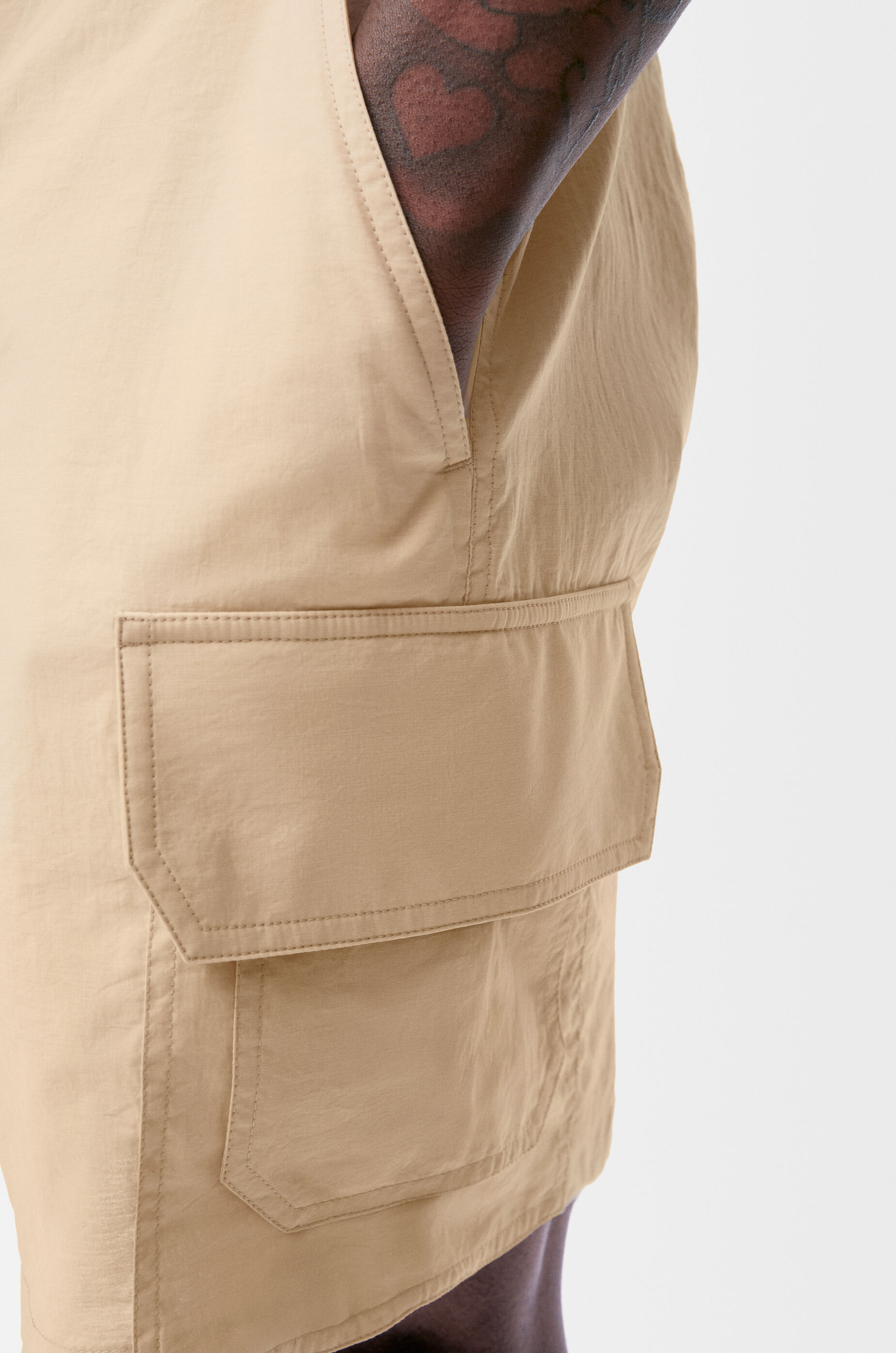 Cargo shorts in cotton blend Beige - LOEWE