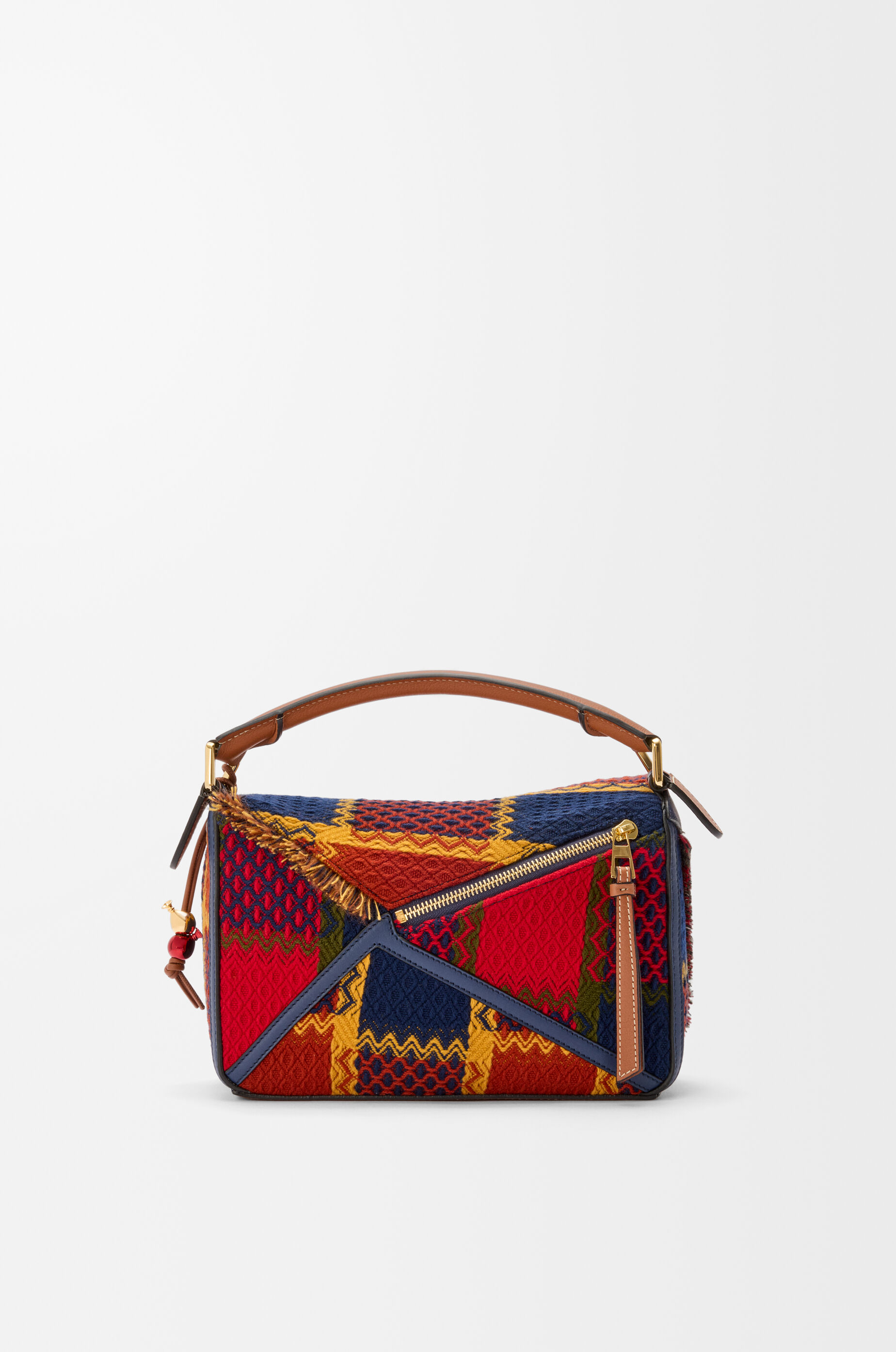 LOEWE☆パズル10 バーシティ リエディション バッグ ギャラリー：パズルバッグ誕生10周年を称える「ロエベ パズル10