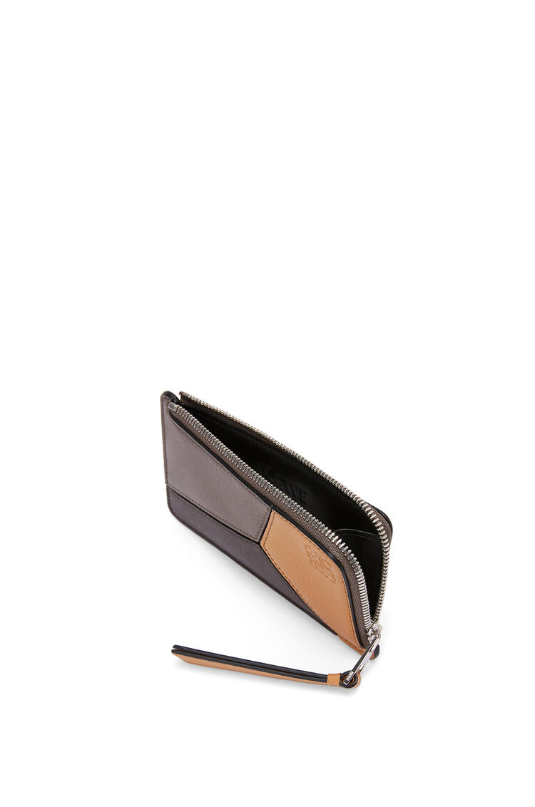 LOEWE Puzzle coin cardholder in classic calfskin Light Warm Desert/Chocolate pdp_rd