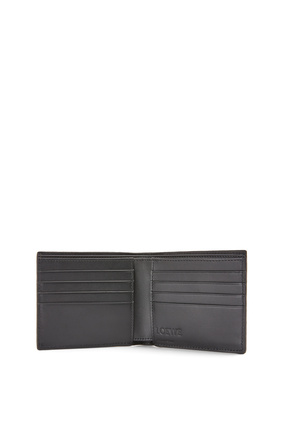 LOEWE Brand bifold wallet in grained calfskin Black plp_rd