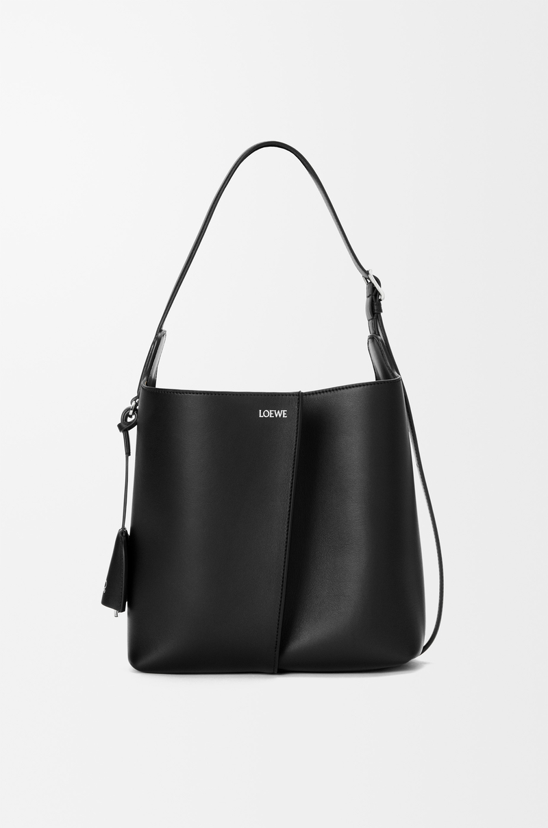 LOEWE Medium Bilbao bucket in smooth calfskin Black