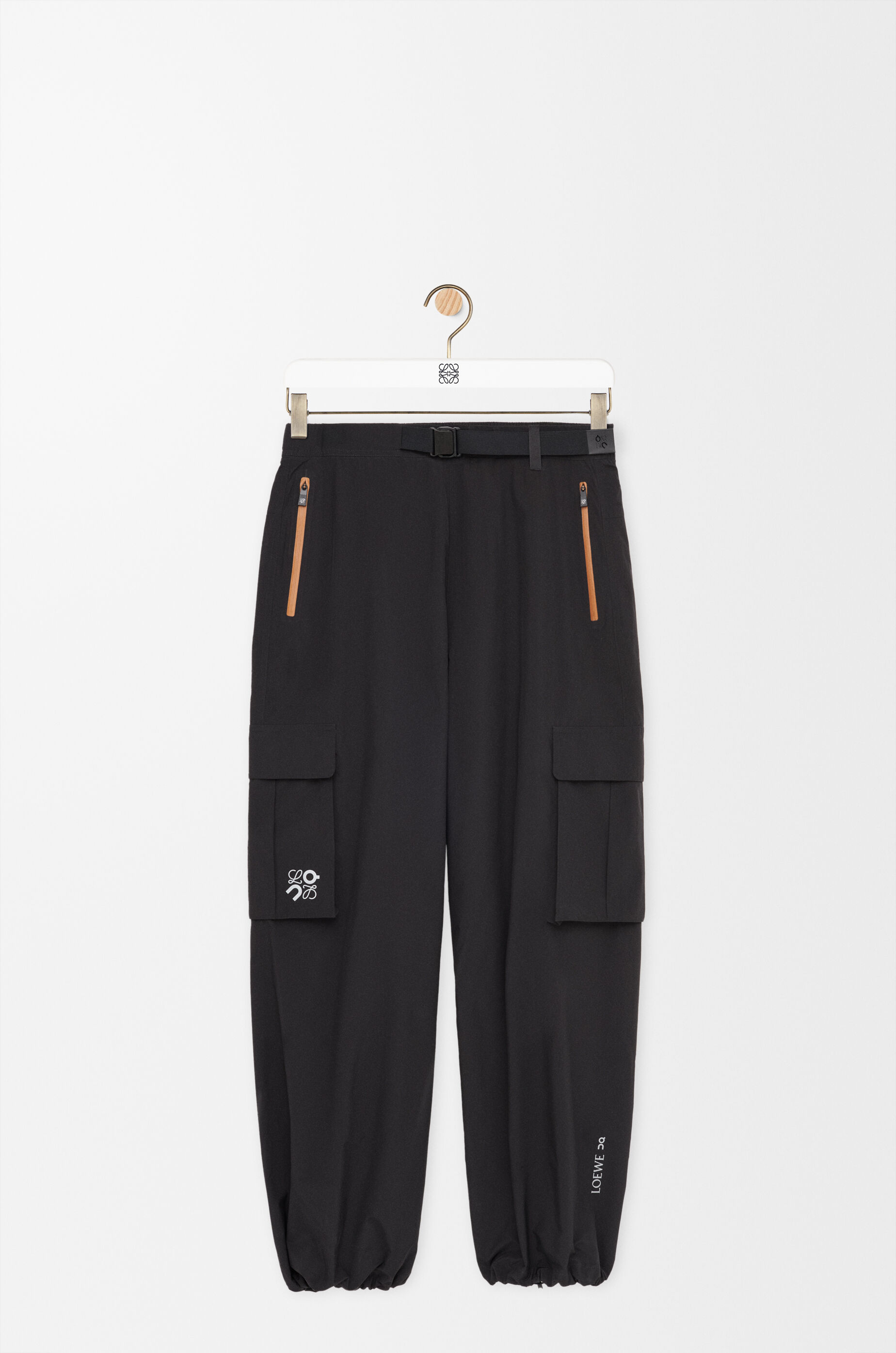 カーゴ トラウザーズ（テクニカルシェル） ブラック - LOEWE