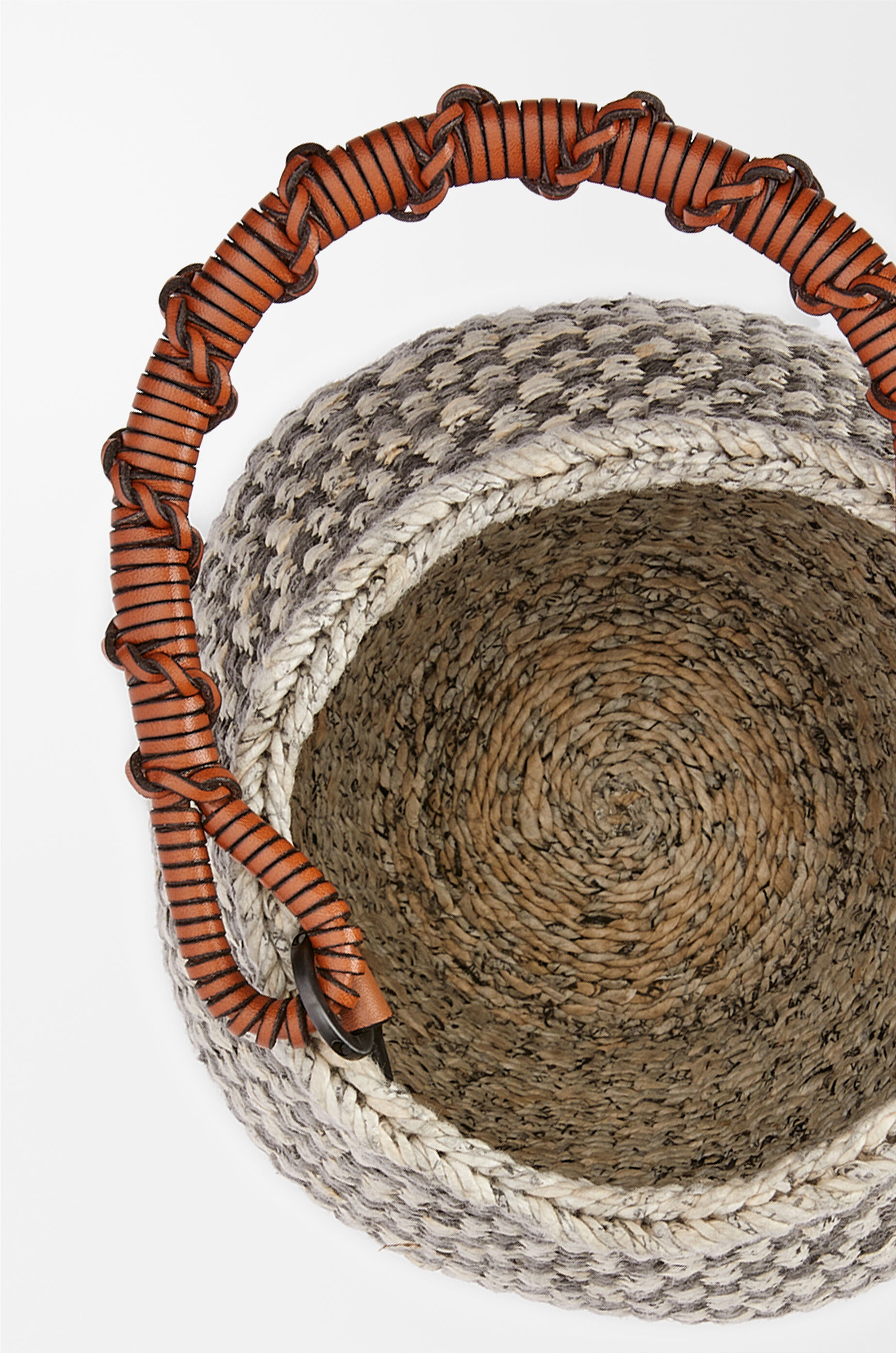 チスン バケットバッグ (ペーパー&カーフ) ベージュ - LOEWE Japan