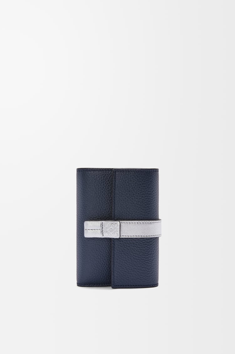 LOEWE Cartera vertical pequeña en piel de ternera Azul Marino Oscuro/Plateado