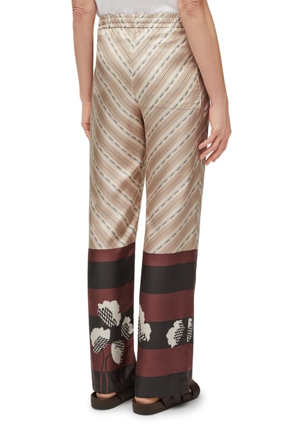 LOEWE Pantalón de tipo pijama en seda Beige Claro/Multicolor plp_rd