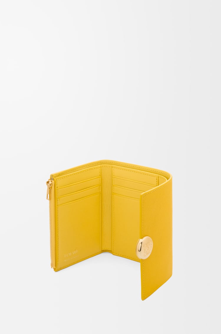 LOEWE Pebble small vertical wallet in pebble grained calfskin Sunny