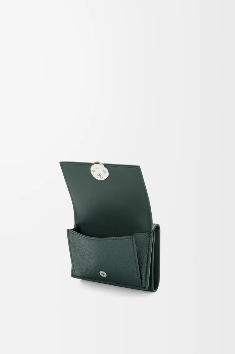 LOEWE Pebble trifold wallet in pebble grain calfskin Sherwood