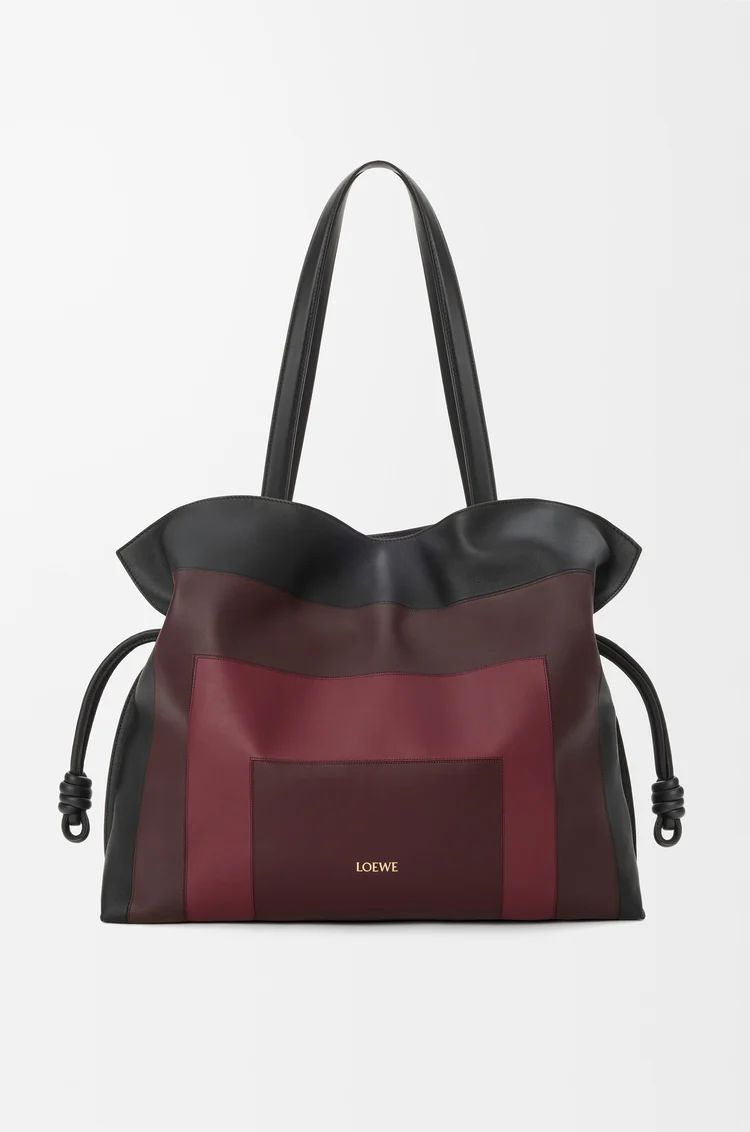 LOEWE XL Flamenco Clutch aus Nappa-Kalbsleder Black/Burgundy