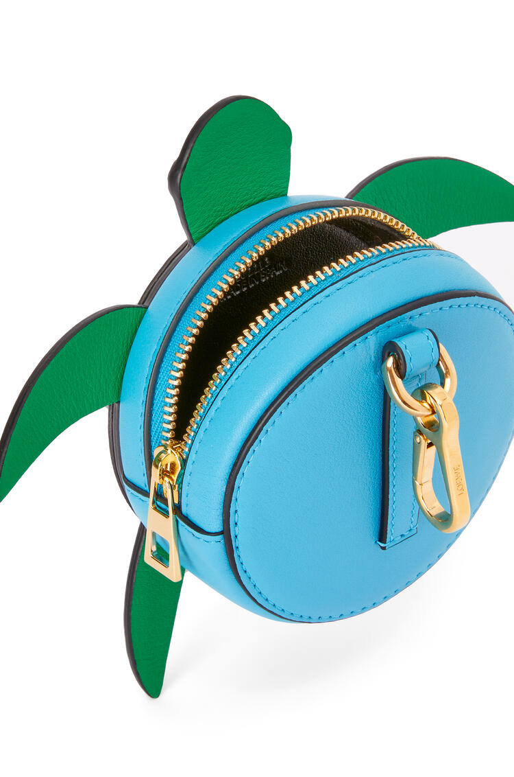 LOEWE Turtle Cookie pouch in classic calfskin Blue/Green