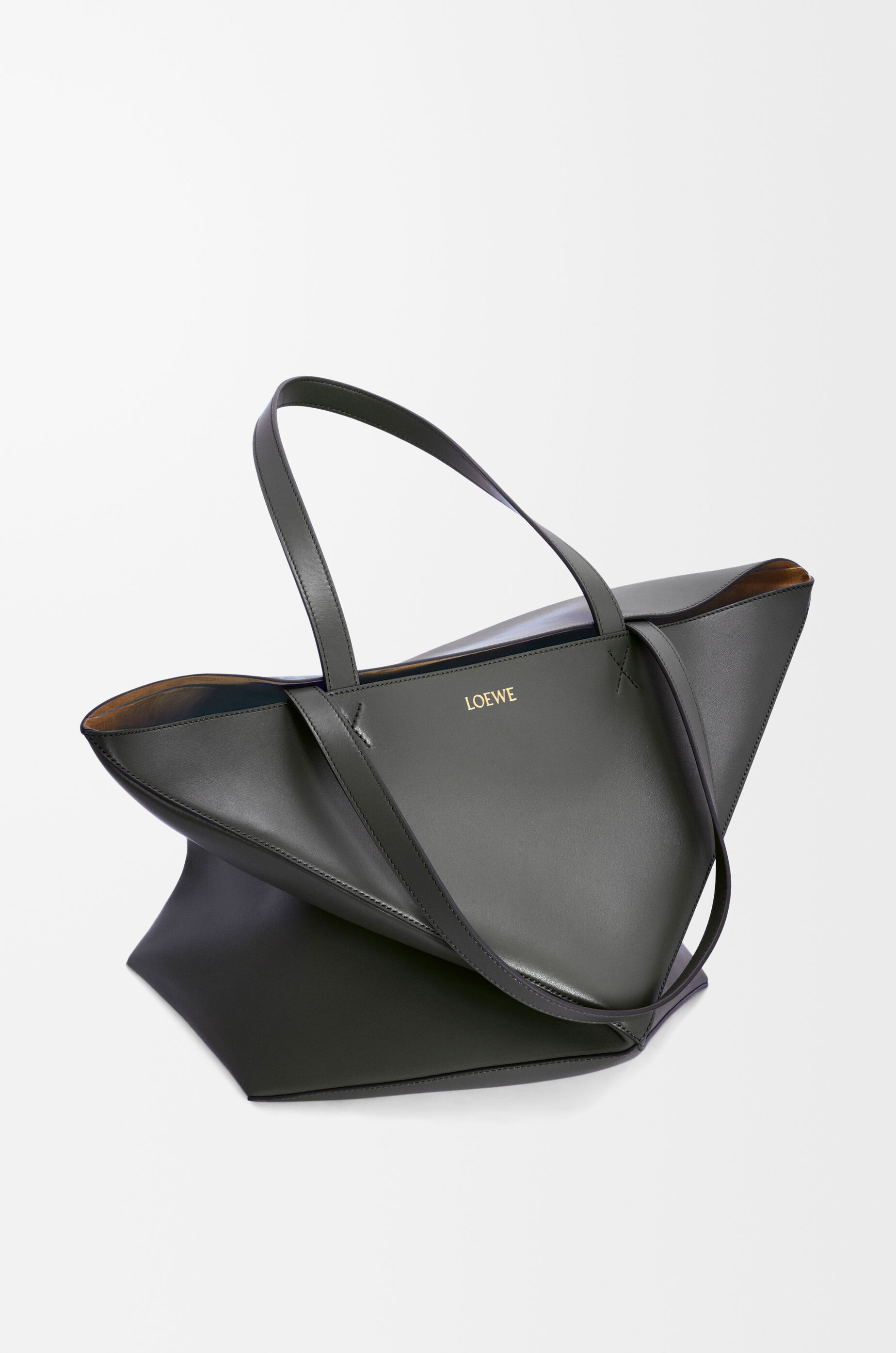 LOEW PUZZLE FOLD TOTE IBLACK SHINY CALFSKIN