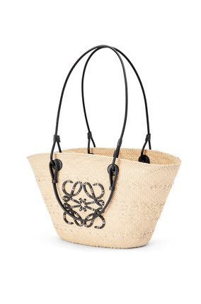 LOEWE 伊拉卡棕榈纤维和牛皮革 Anagram Basket 手袋 原色/黑色 plp_rd