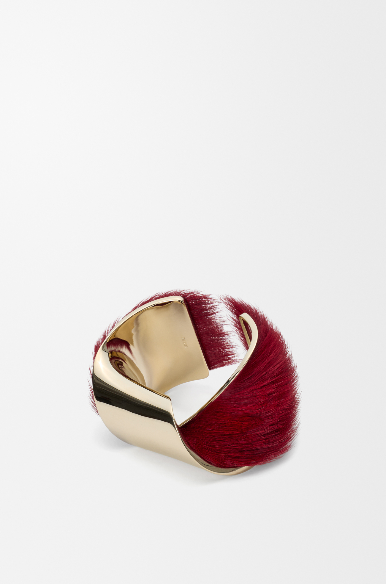 LOEWE 와이드 트위스트 커프 - 헤어리 카프스킨 골드/레드