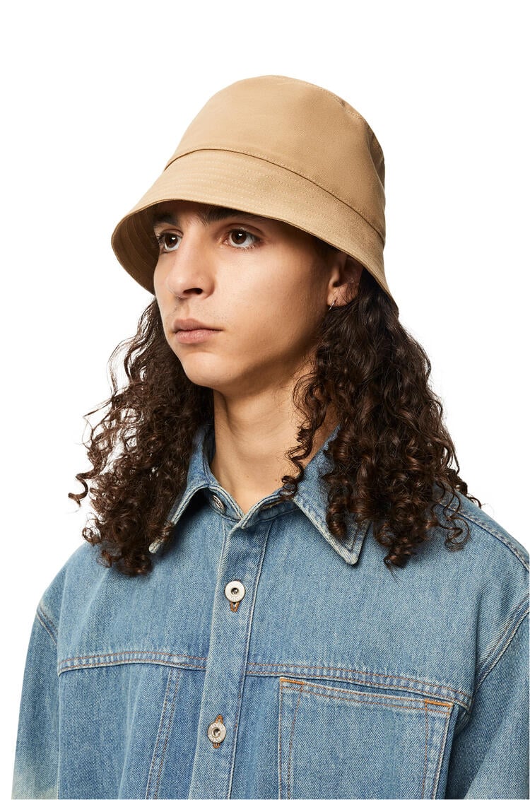 LOEWE Bucket hat in canvas and calfskin Sand/Tan pdp_rd