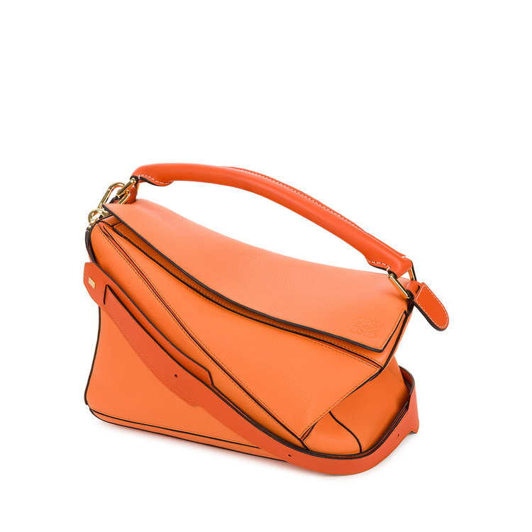 LOEWE Puzzle bag in soft grained calfskin Apricot/Orange