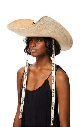 LOEWE Sombrero de cowboy en palma toquilla y piel de ternera Natural plp_rd