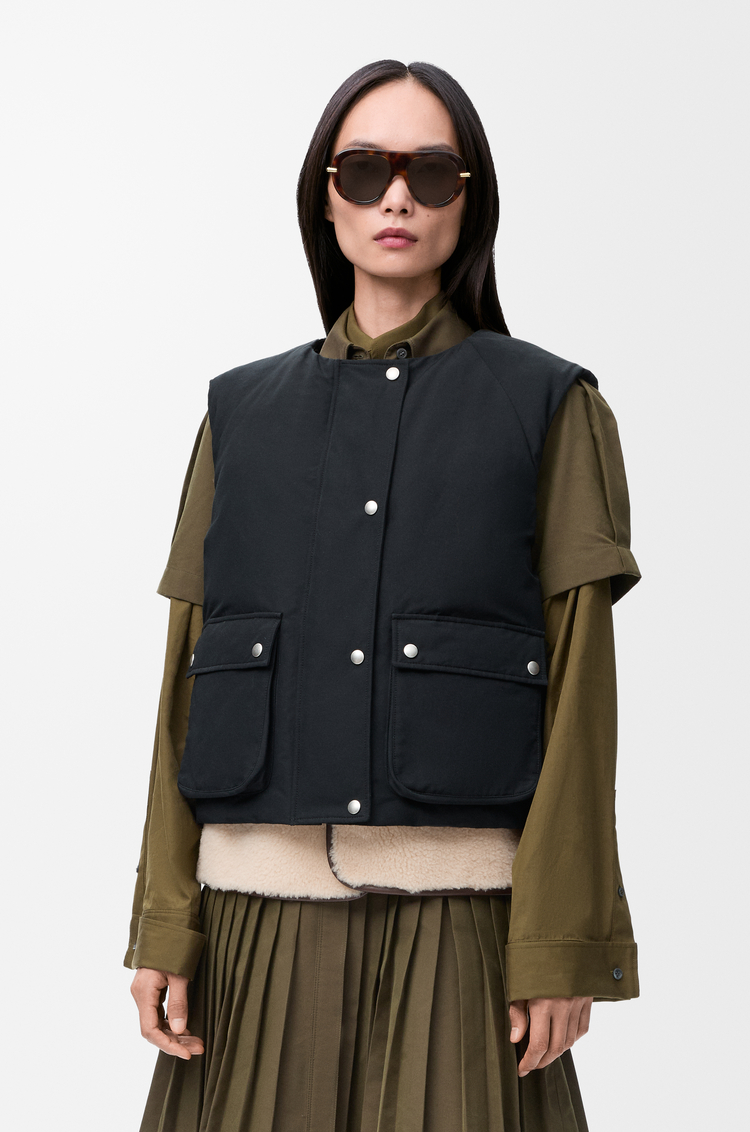 LOEWE パファー ベスト（シアリング&コットンブレンド） ブラック