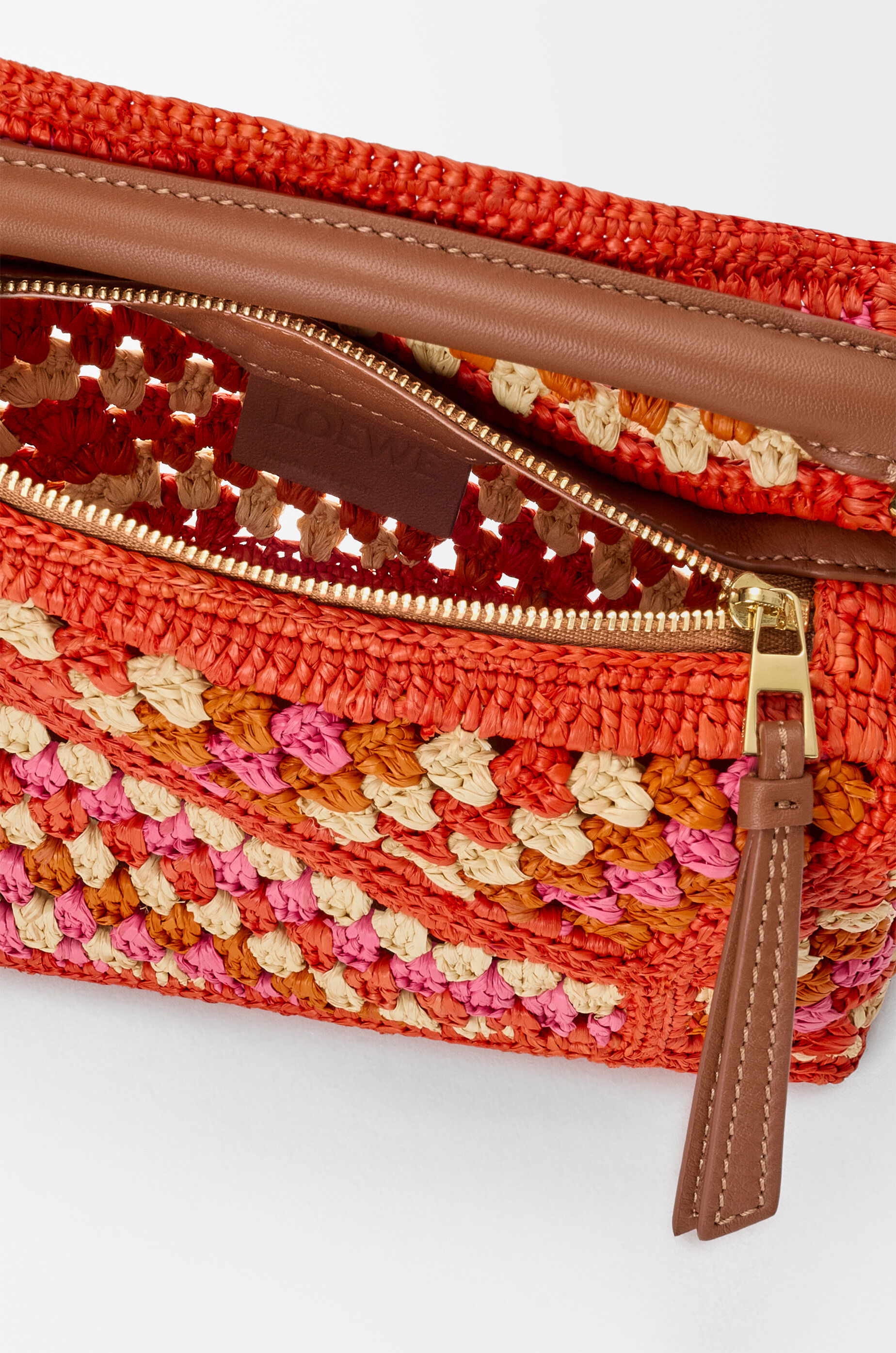 ロエベ LOEWE ハンドバッグ ラフィア カーフ パズルエッジ ショルダーバッグ スモール マルチカラー パズルエッジ バッグ スモール（ラフィア&カーフ） ブラック - ロエベ