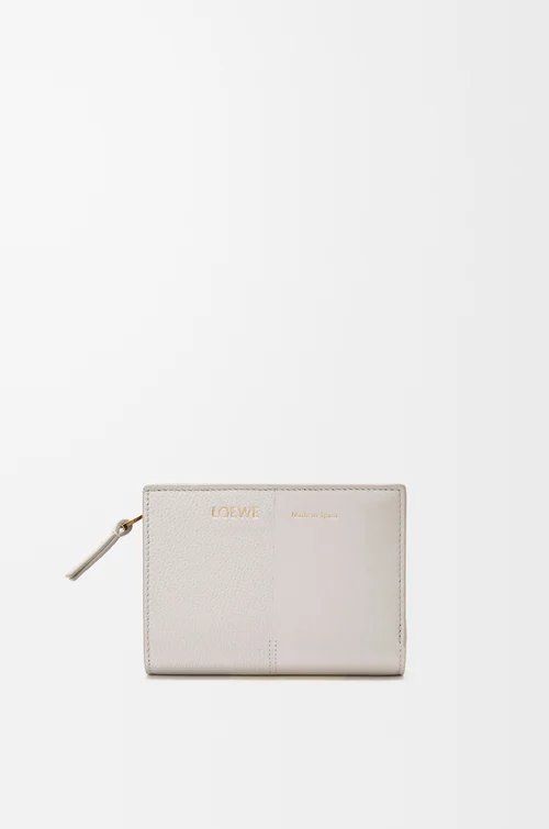 LOEWE デュエット コンパクトウォレット（スムースカーフ&グレインカーフ） ライトゴースト