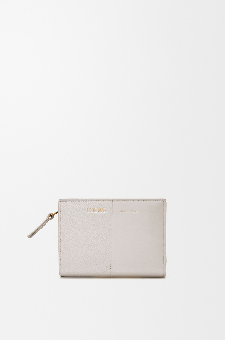 LOEWE デュエット コンパクトウォレット（スムースカーフ&グレインカーフ） ライトゴースト