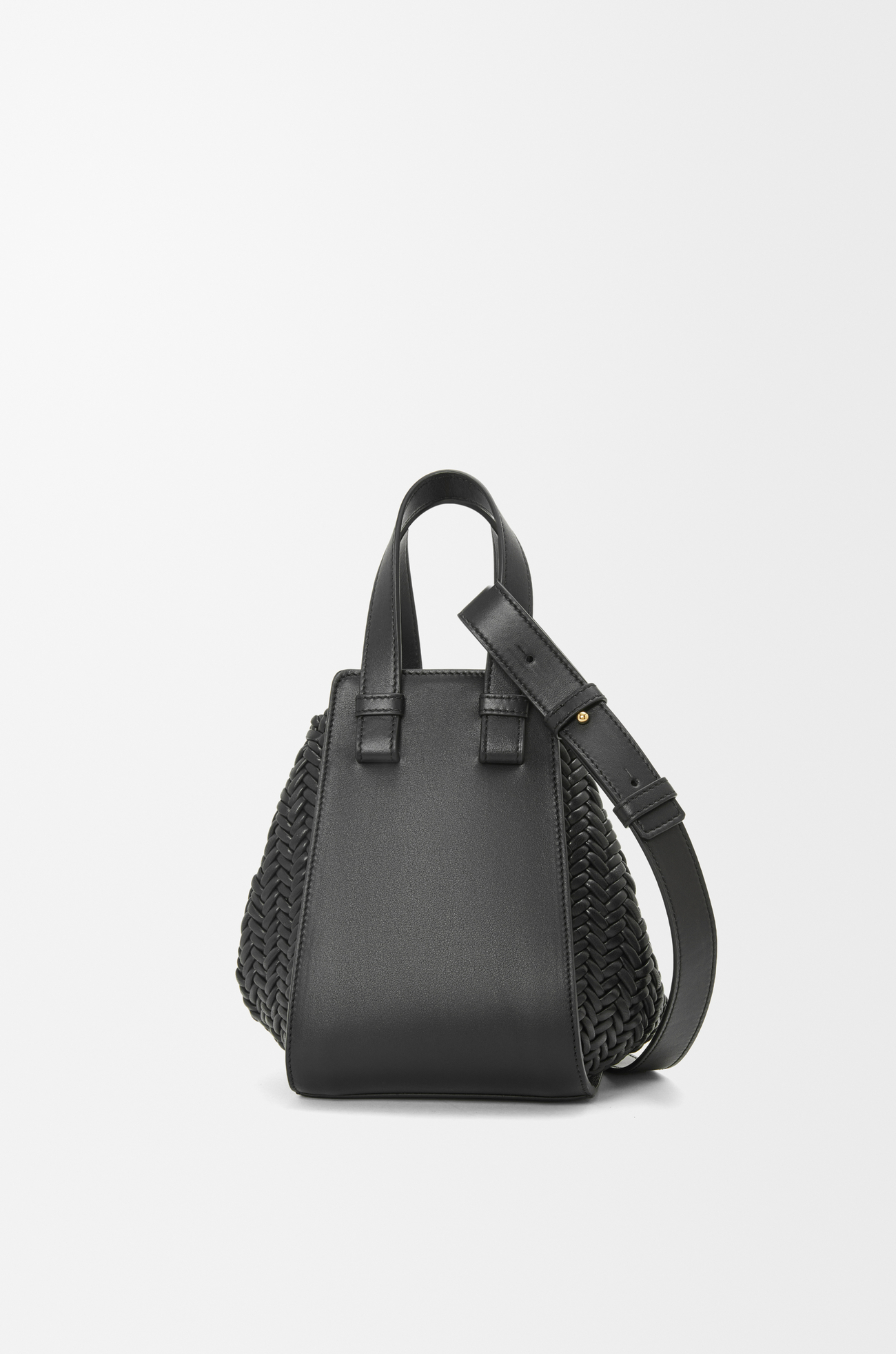 LOEWE Bolso Hammock Compact en piel de ternera Negro plp_rd