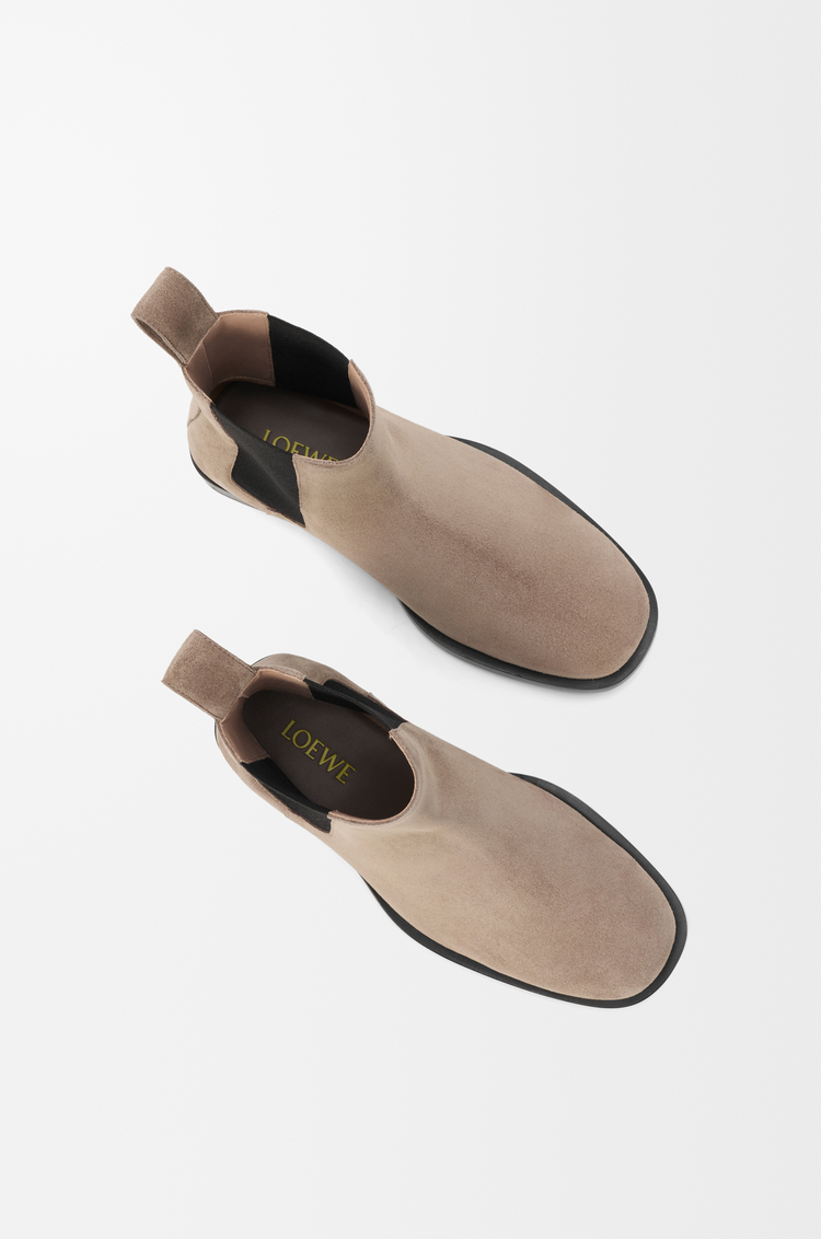 LOEWE Bobine Chelsea bootie in suede calfskin Hazelnut