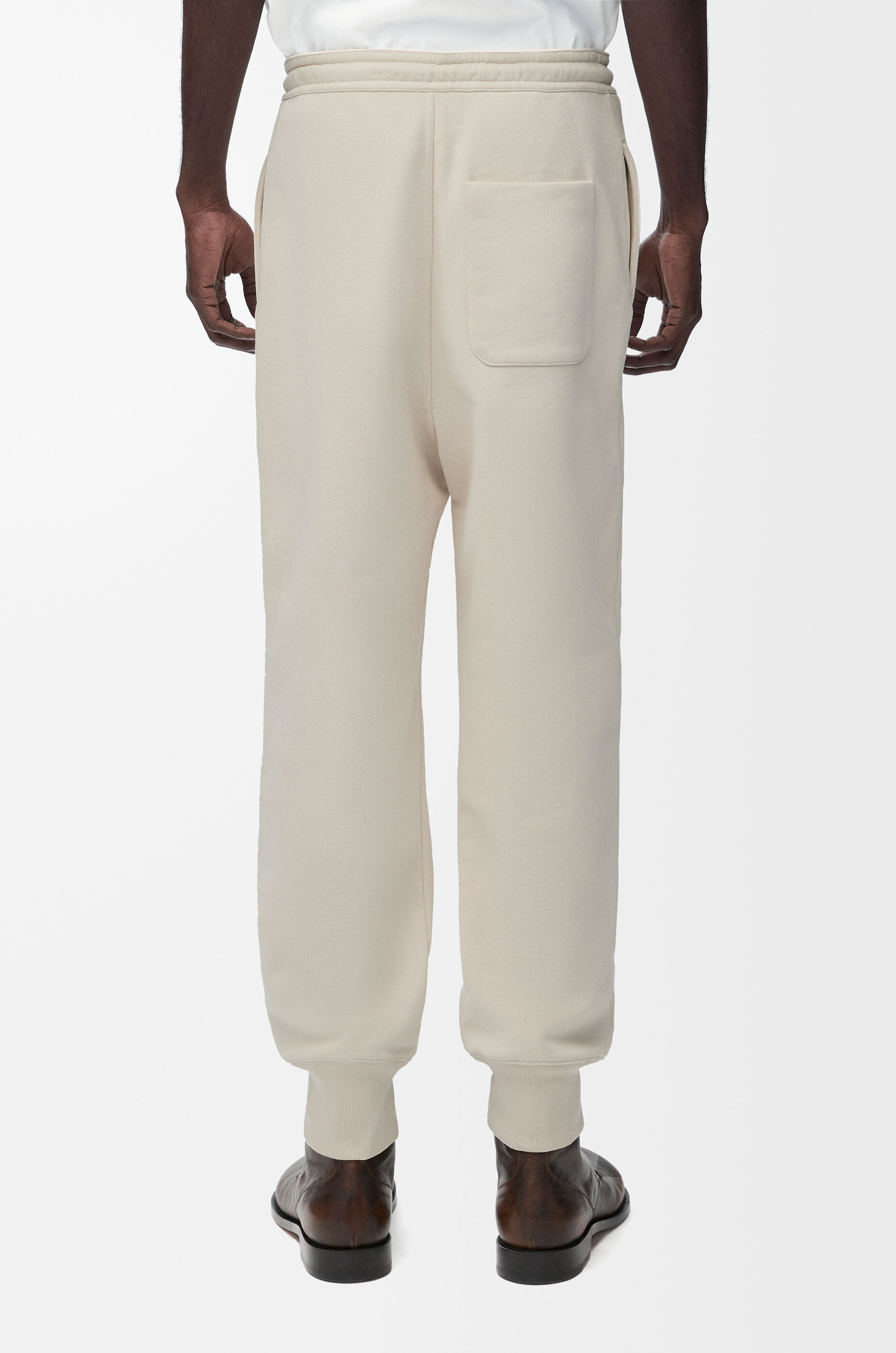 関税・送料込 LOEWE BEIGE PANTALONI ANAGRAM パンツ LOEWE Cropped Anagram Trousers | Harrods US