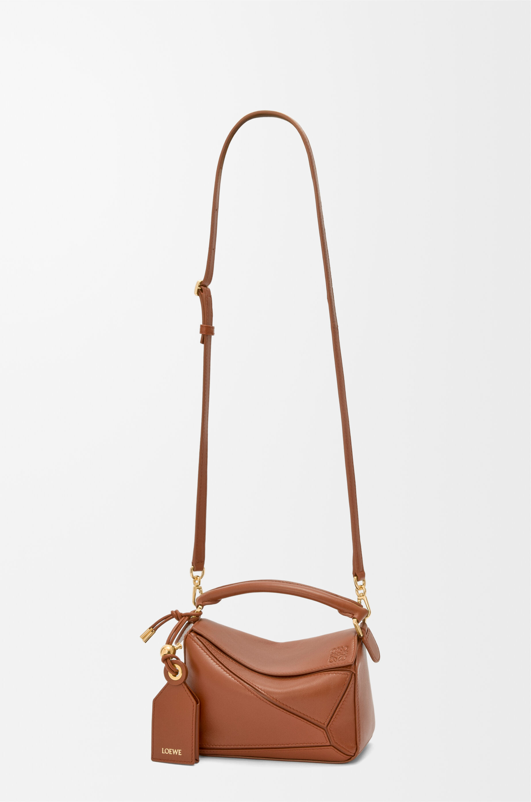 フェザーライト パズルバッグ ミニ（ナパラム） ベージュ - LOEWE