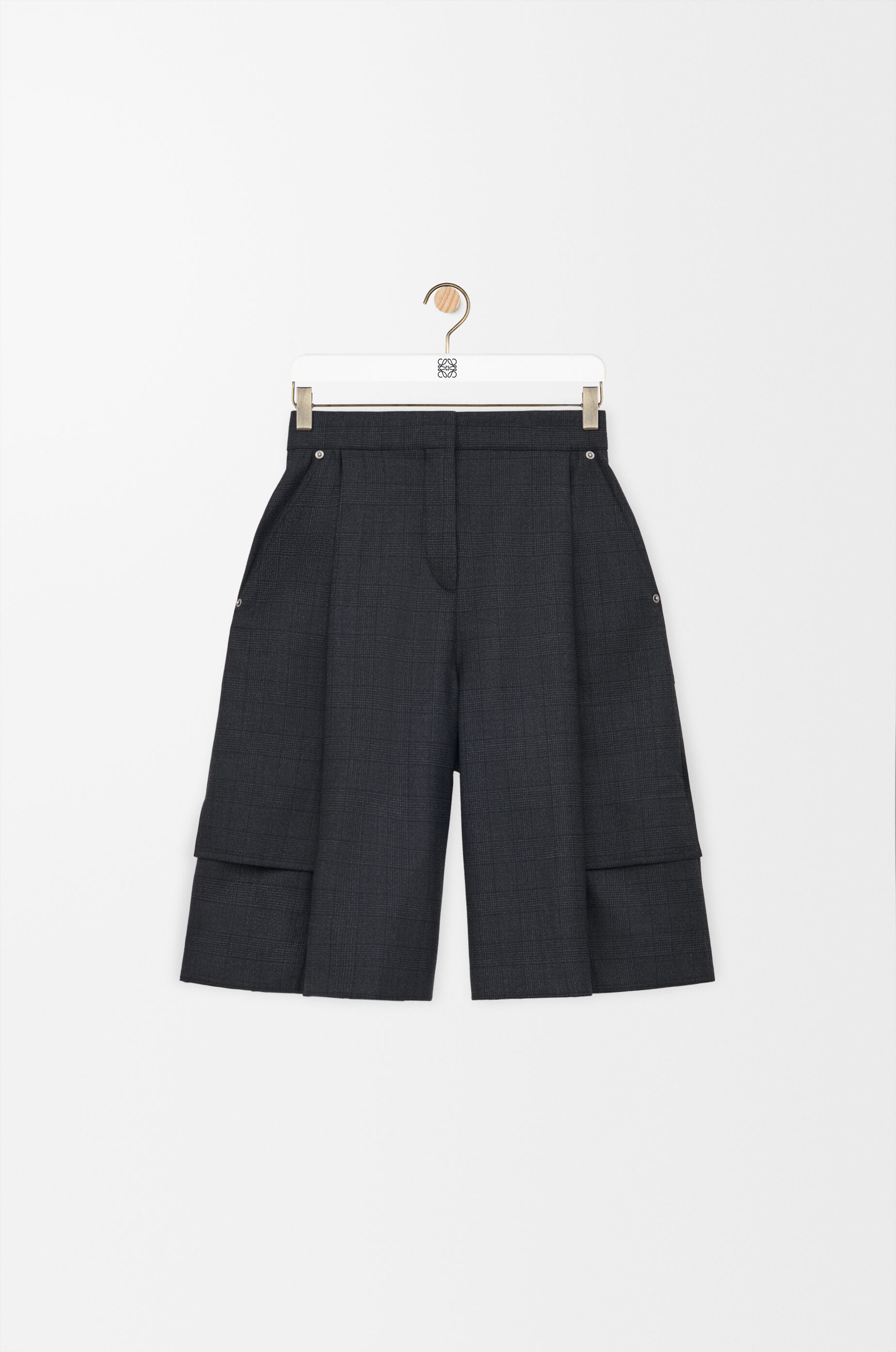 LOEWE カーゴハーフパンツ ショーツ カーゴ ショーツ（ウール） グレー - LOEWE