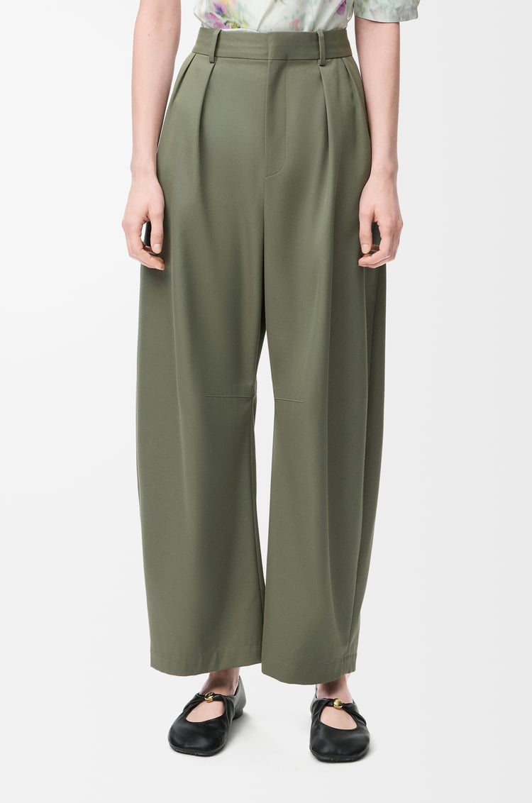LOEWE バレル トラウザーズ（コットン&シルク） カーキグリーン