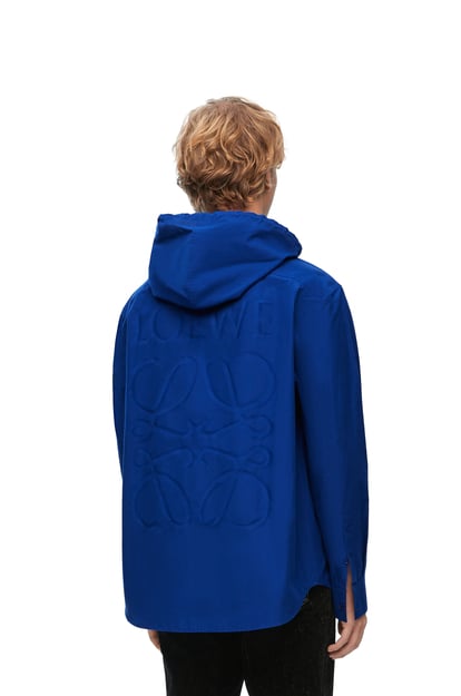 LOEWE Sobrecamisa con capucha en algodón Azul plp_rd