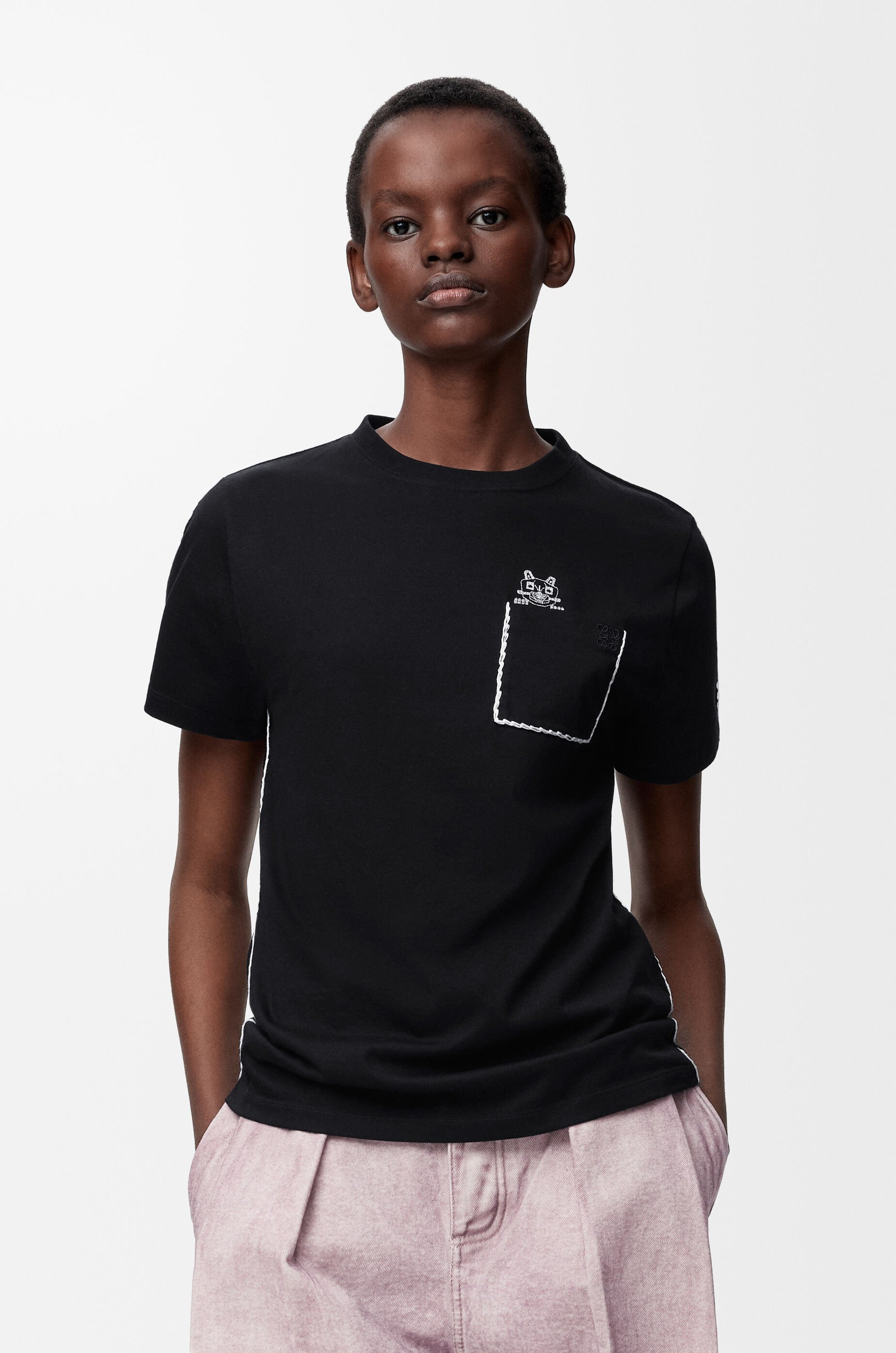 レギュラーフィット Tシャツ（コットン） ブラック - LOEWE