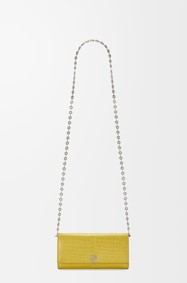 LOEWE Portafoglio Anagram con catena in pelle di coccodrillo lucida Quarzo Citrino