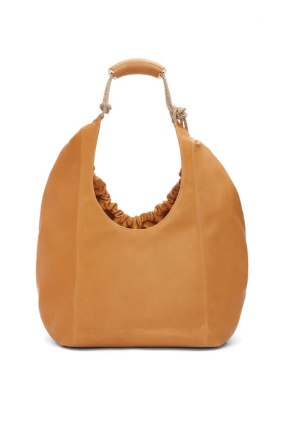 LOEWE XL Squeeze bag in natural calfskin Tan plp_rd