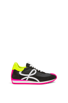 LOEWE 尼龙和绒面革流畅运动鞋 Black/Neon Pink plp_rd