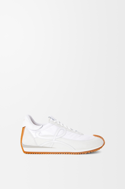 LOEWE Zapatilla Flow Runner en ante y nailon Blanco