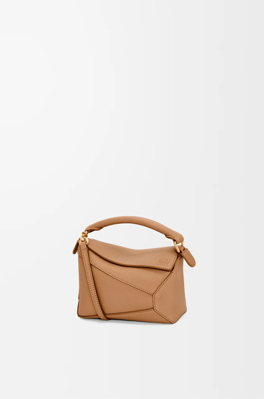 ミニトートバッグ人気ブランドおすすめ|LOEWE(ロエベ)