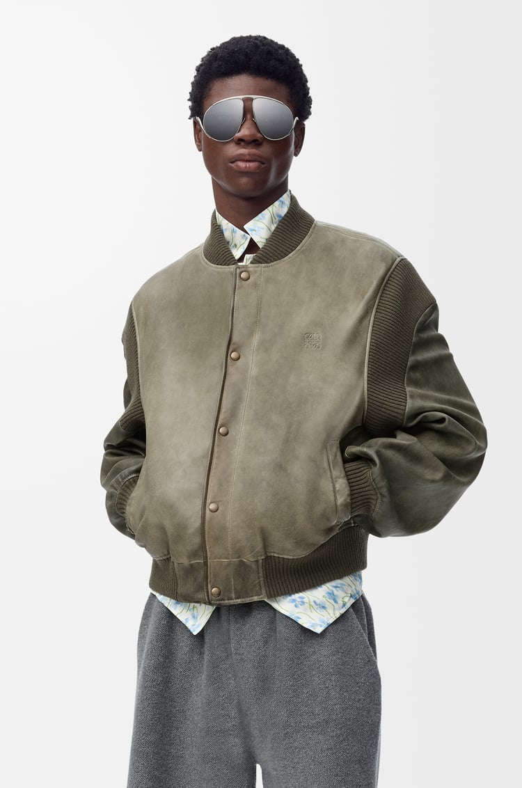 LOEWE Chaqueta bomber en piel napa de cordero Verde Caqui