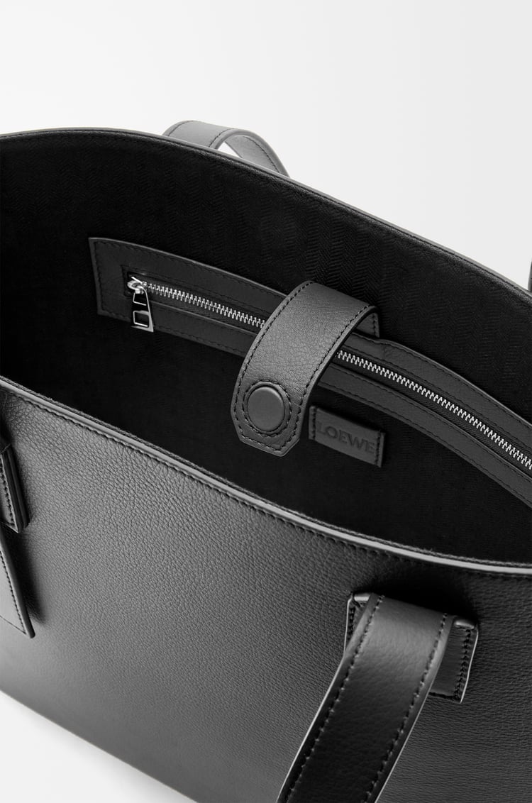 LOEWE Bolso Buckle Horizontal tote en piel de ternera Marrón