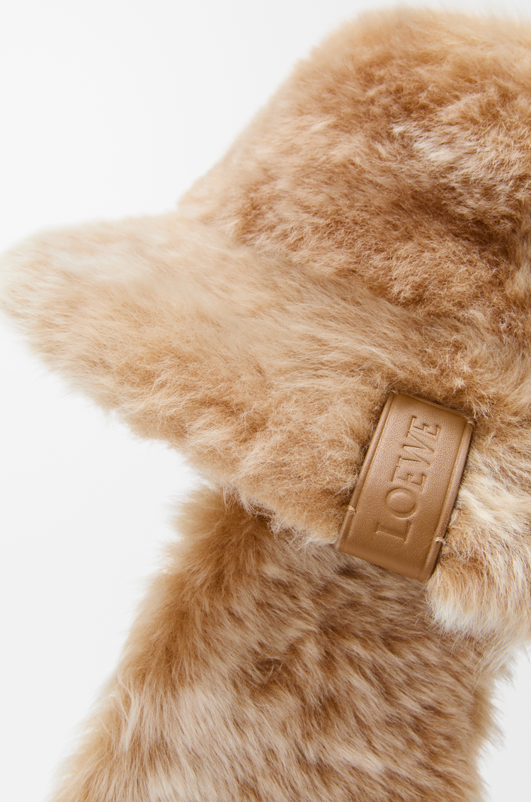 LOEWE Gorro Lop en lana de oveja Marrón