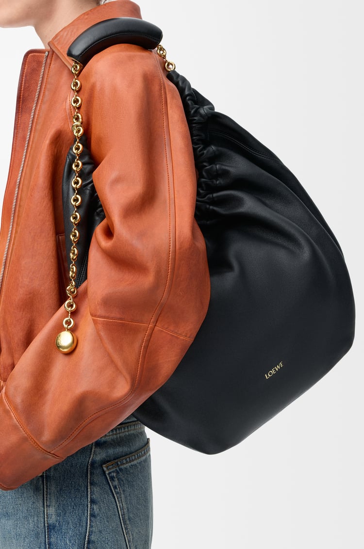 LOEWE Medium Squeeze bag in mellow nappa lambskin Black