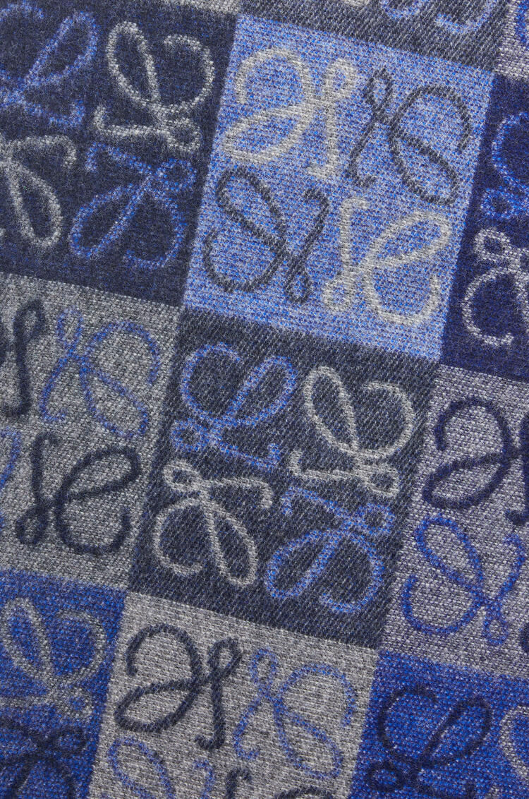 LOEWE アナグラム スカーフ (ウール&カシミヤ) ブルー