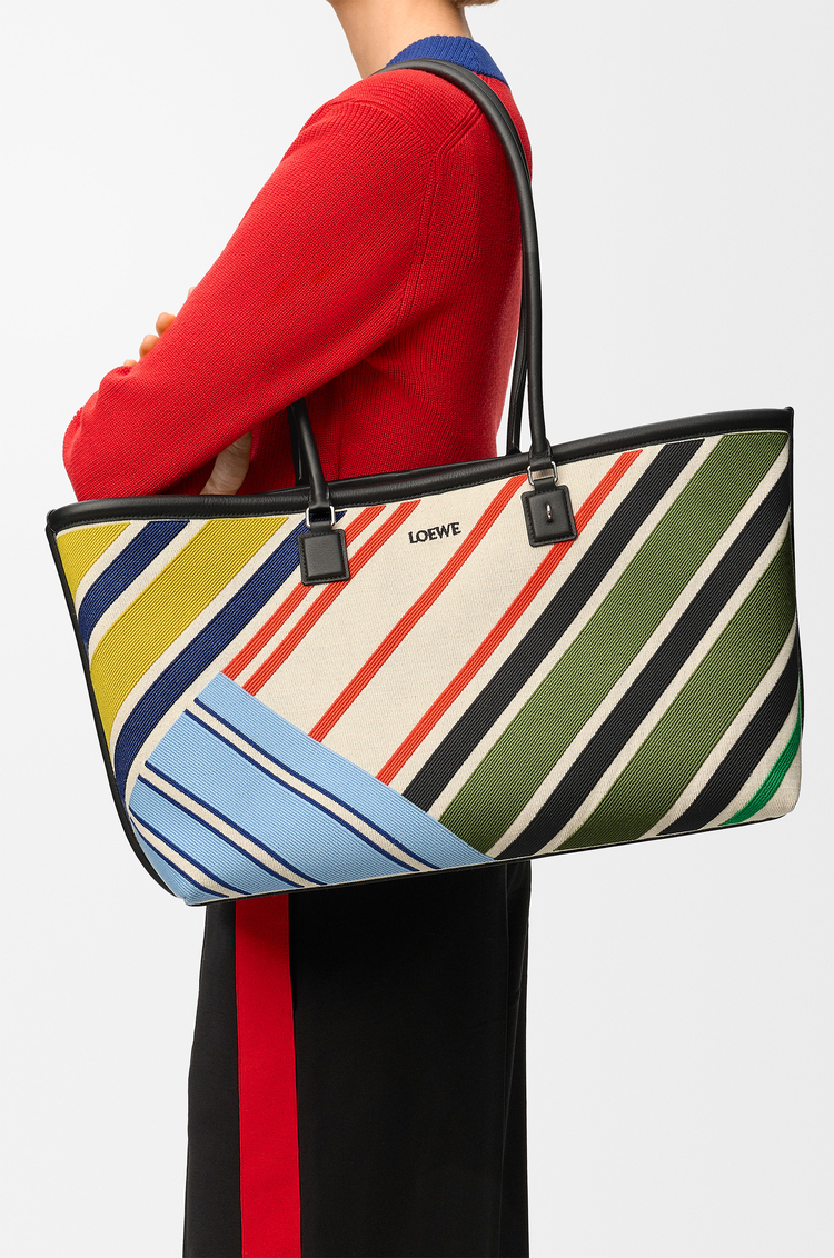LOEWE Bolso tote Verano grande en lona bordada Crudo/Multicolor