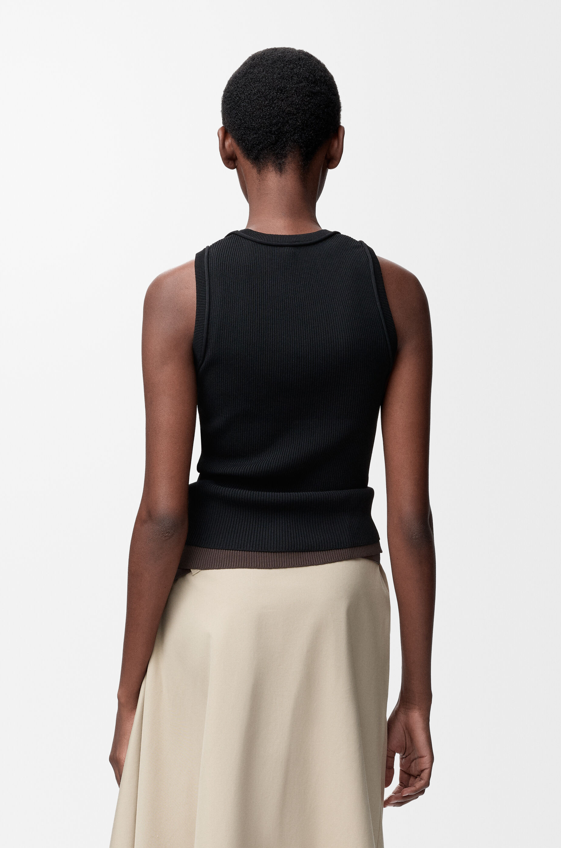 アナグラム タンクトップ（ストレッチレーヨン） ブラック - LOEWE