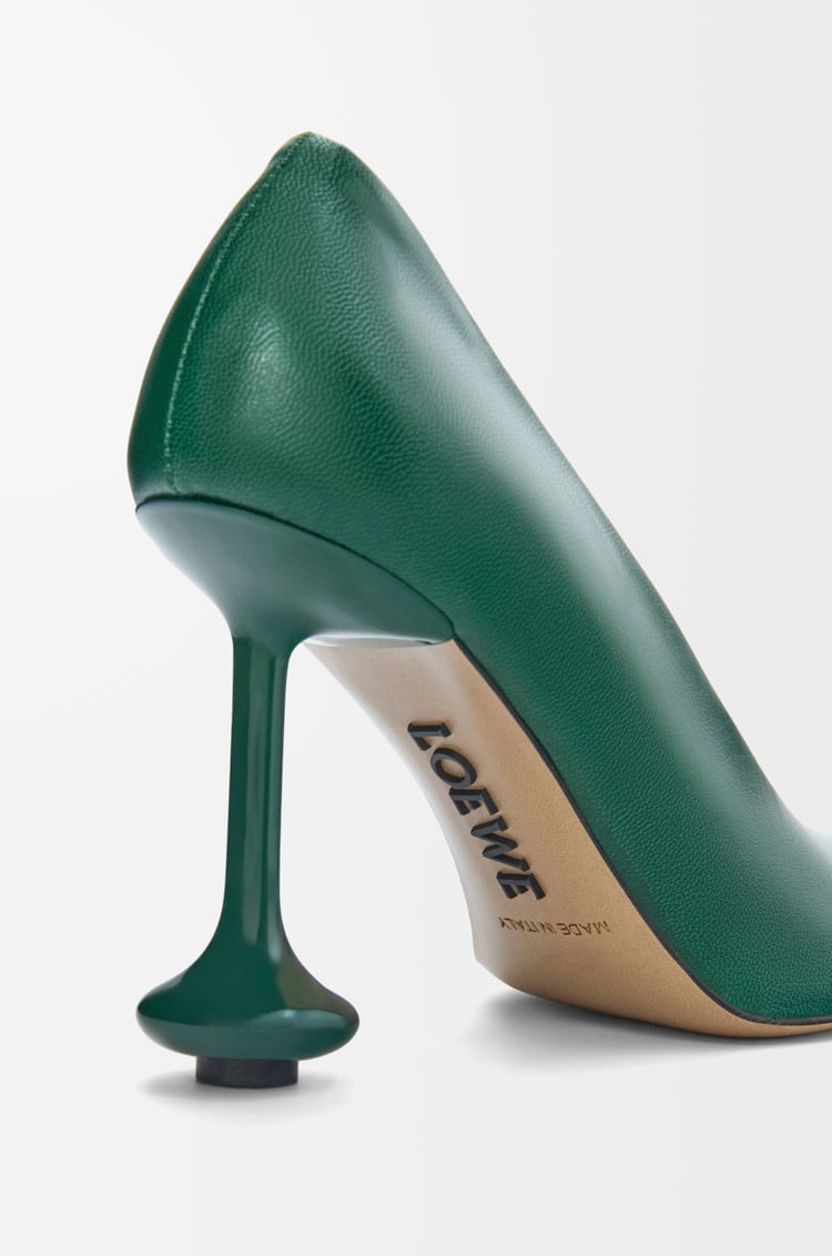 LOEWE Zapato de salón Toy en piel de cabra Verde Bosque