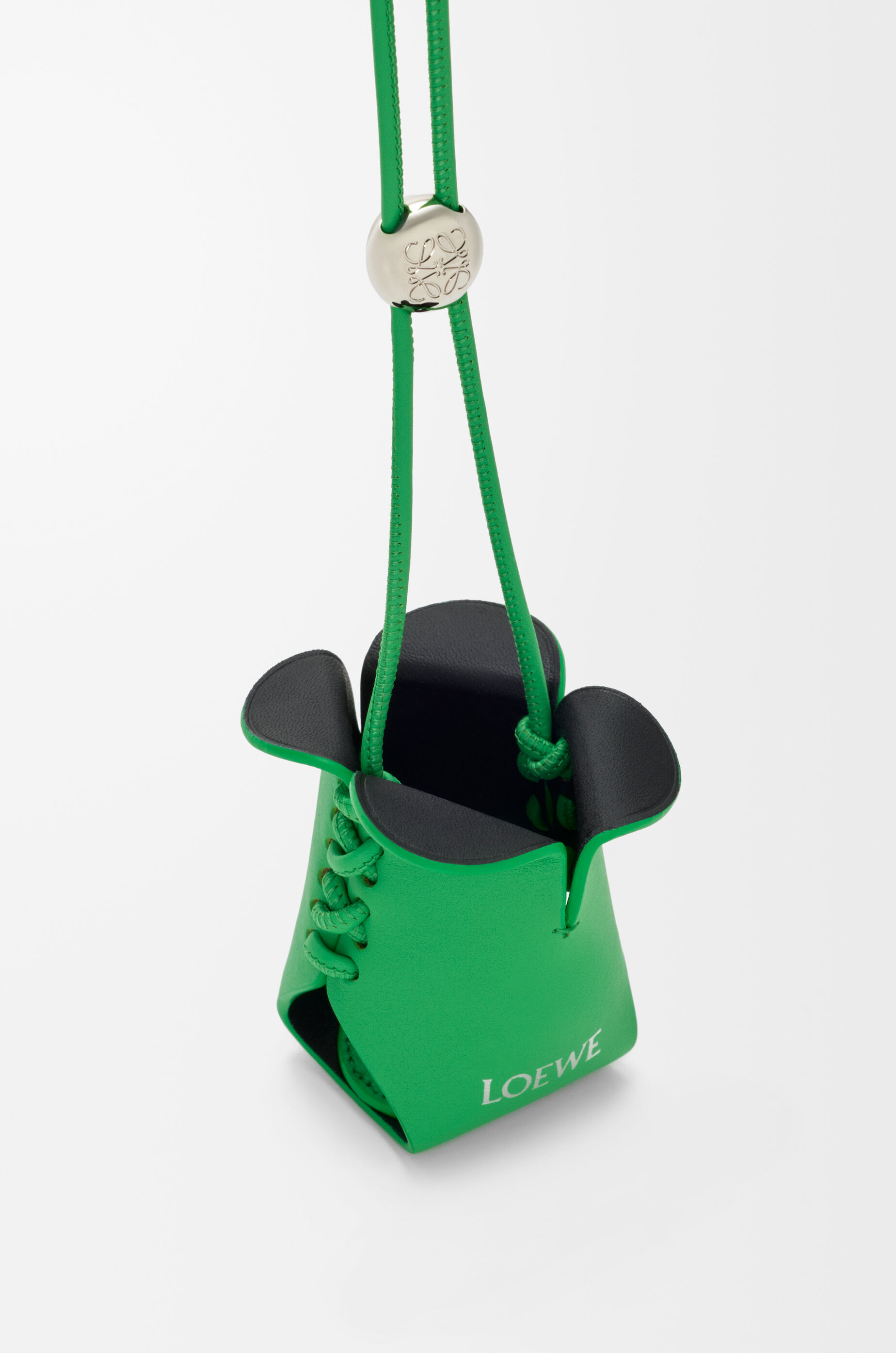 Dok Khoon charm in leather Green - LOEWE International official