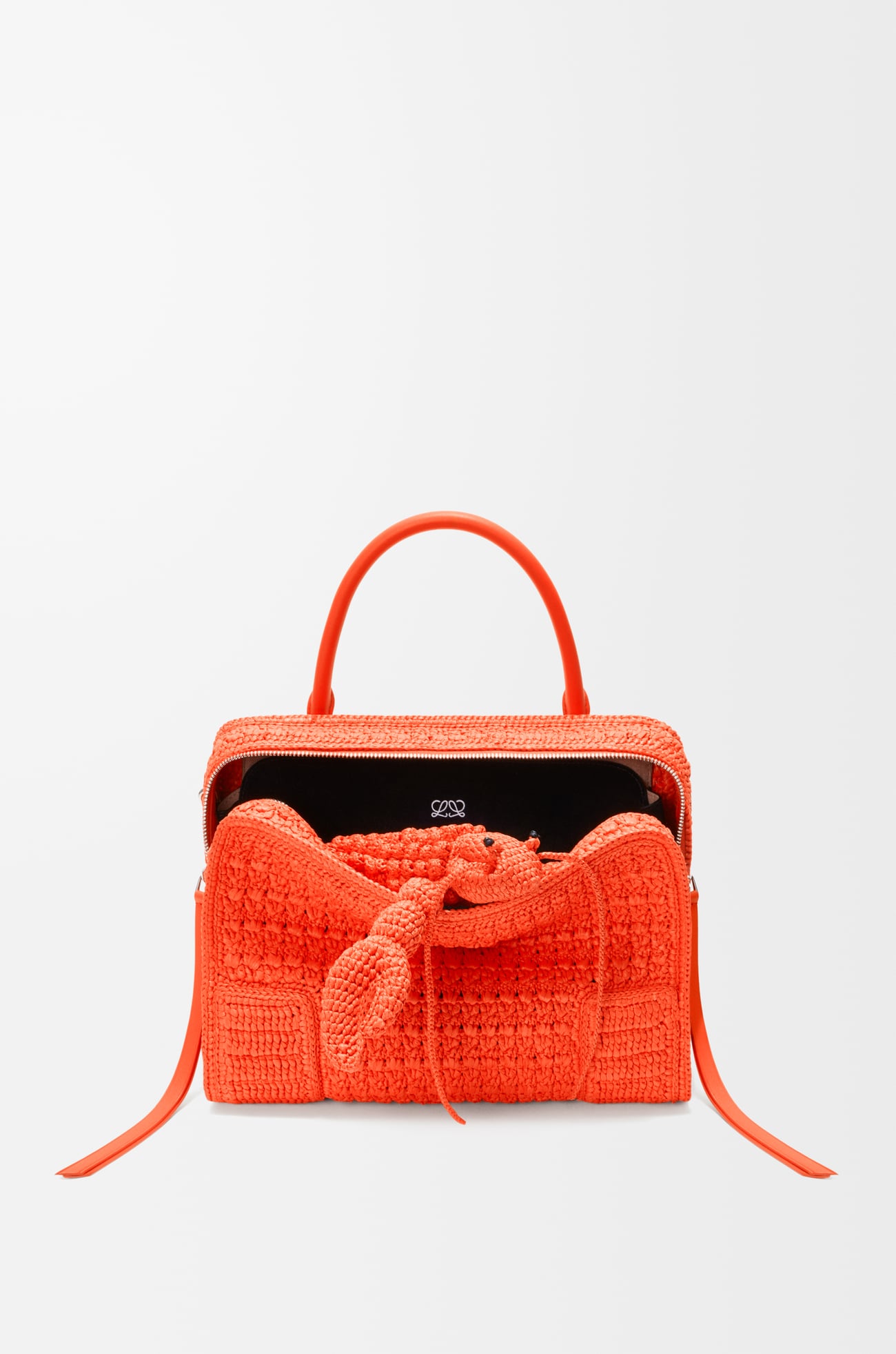 LOEWE Medium Amazona 180 Lazy Crab bag in raffia crochet Vivid Orange