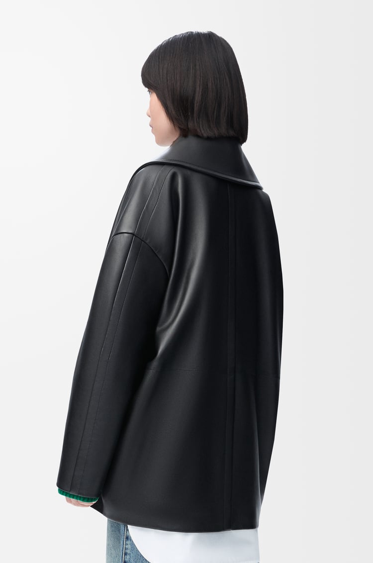 LOEWE Abrigo corto en piel napa de cordero Negro